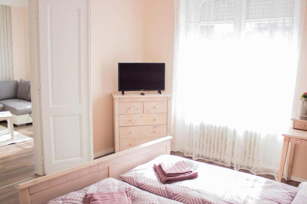 Broadway Apartments B3 Ντέμπρετσεν Εξωτερικό φωτογραφία