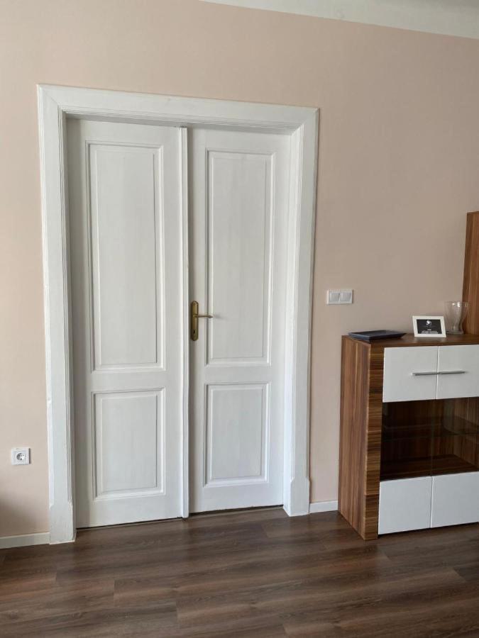 Broadway Apartments B3 Ντέμπρετσεν Εξωτερικό φωτογραφία